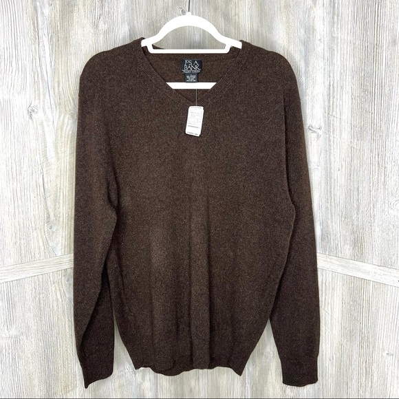 Mens Cashmere V-Neck Sweater - Picture 1 of 6